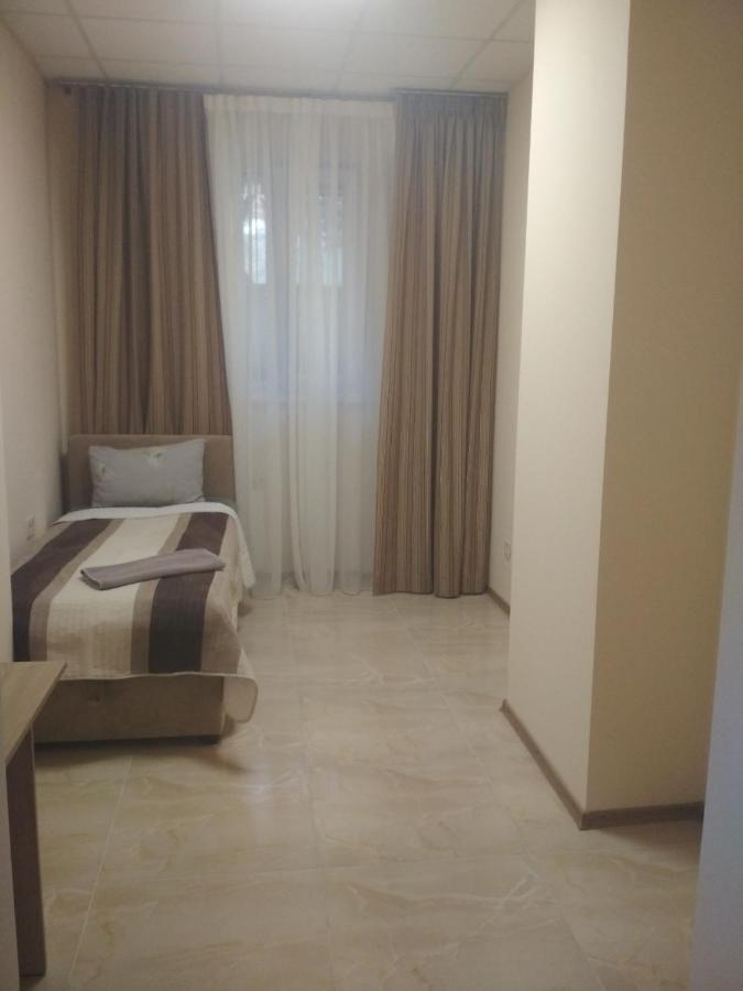 Westend Hotel Kiev Dış mekan fotoğraf